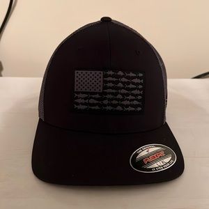 NWT Columbia PFG Hat Black/Grey L/XL
